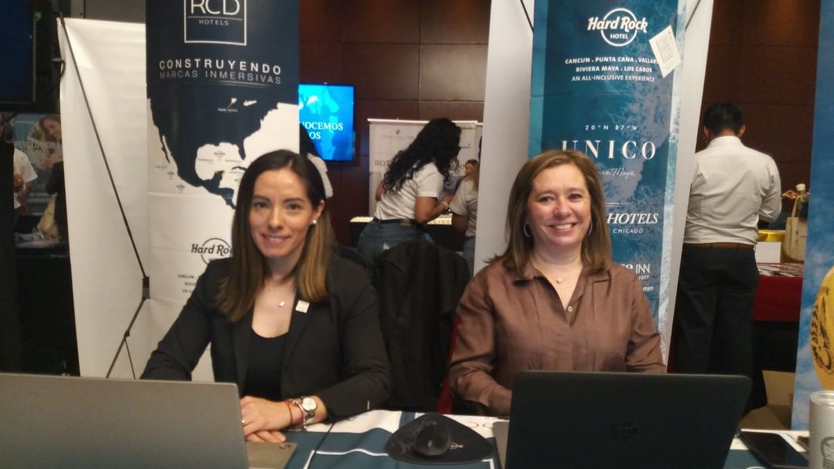 Representates de RCD Hotels en EPTUR.