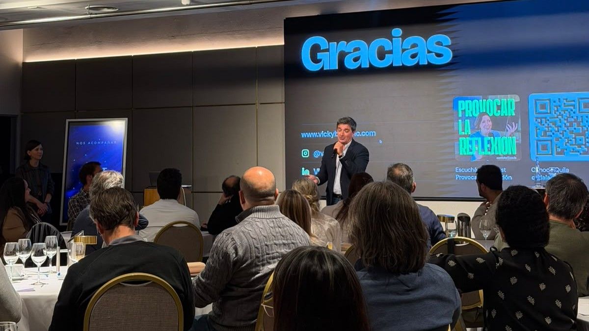 Socios de Facve participaron de una jornada de capacitación e intercambio sobre liderazgo y gestión de equipos en las agencias de viajes.