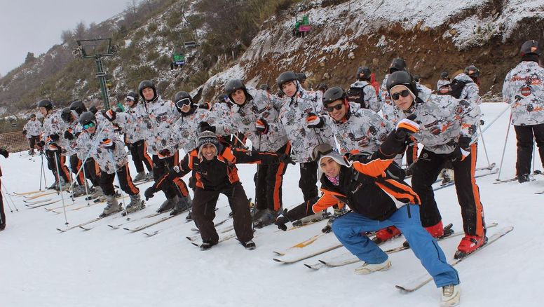 Padres de estudiantes damnificados en Rosario y Santa Fe evalúan denunciar a Travel Rock por faltas.