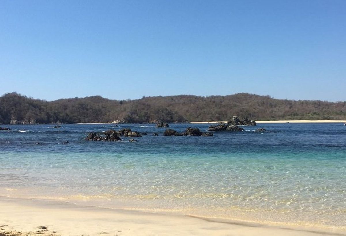 la India es una de las playas más tranquilas de Huatulco.
