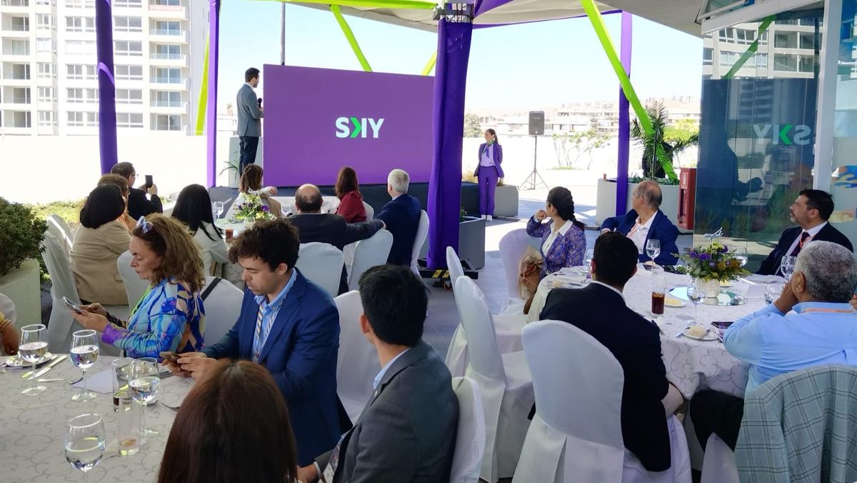 Almuerzo propiciado por Sky Airline en marco del Congreso Achet 2026.