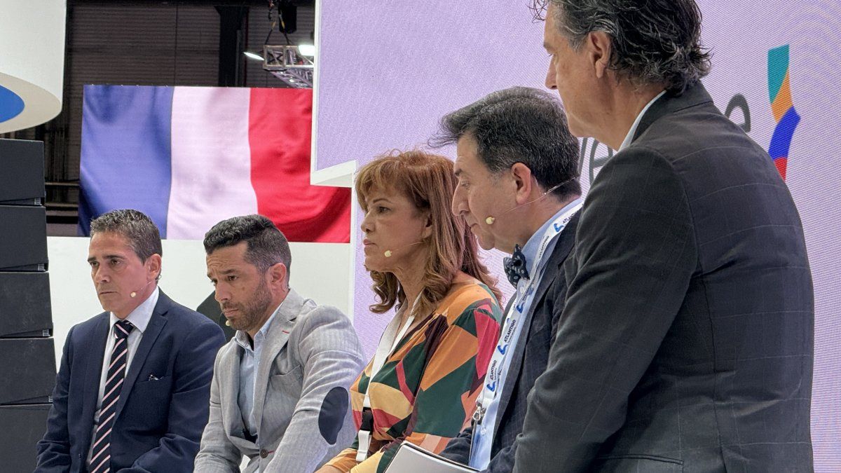 Representantes de las nuevas compañías que forman parte de Travelance en Fitur 2024