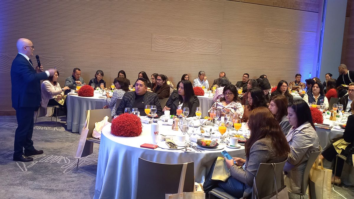 100 representantes de agencias de viajes asistieron a la capcitación de VOY Holidays, nuevo tour operador enfocado en Europa.