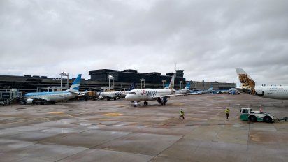 La plataforma de Aeroparque parece hoy una limitante para que haya más vuelos.