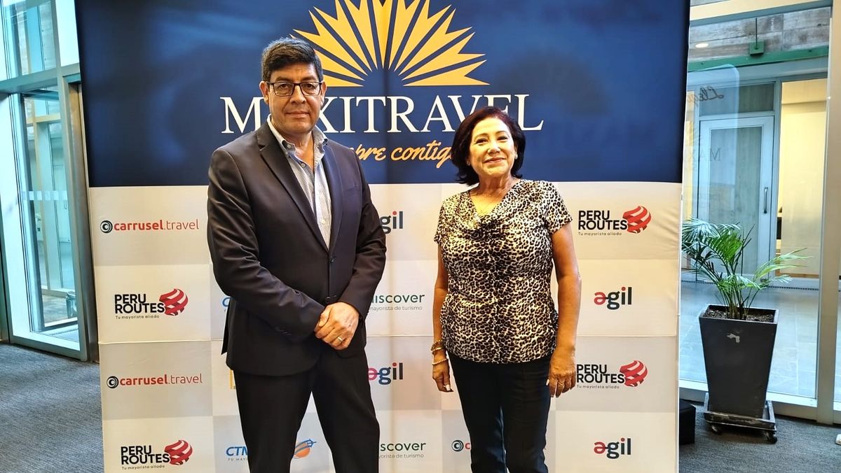 Jose Egas, asesor comercial de Maxitravel y Claudia De Vinatea, nueva directora comercial en Perú de Maxitravel. - Ladevi Medios y Soluciones Jose Egas, asesor comercial de Maxitravel y Claudia De Vinatea, nueva directora comercial en Perú de Maxitravel.