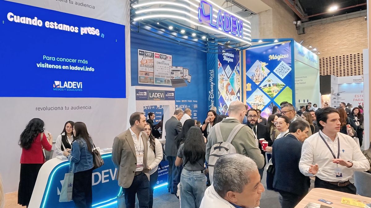 Profesionales colman los pasillos de 45 Vitrina Turística Anato.