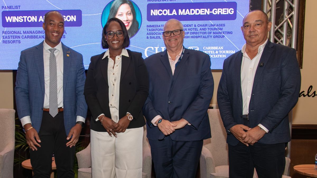 La conectividad entre islas fue uno de los temas abordados en los paneles.