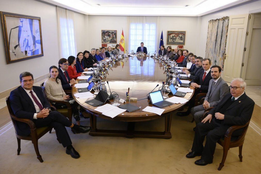 El Consejo de Ministros de España respaldó las ayudas para Air Nostrum y Volotea.