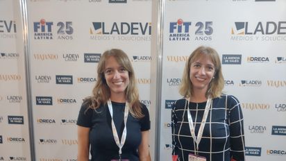 En la Feria Internacional de Turismo de América Latina, Silvina y Luciana Salaün celebraron los diez años de la consultora.