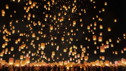 King Midas a vivir el asombroso Festival de las Luces Yi Peng, en Tailandia. King Midas a vivir el asombroso Festival de las Luces Yi Peng, en Tailandia.