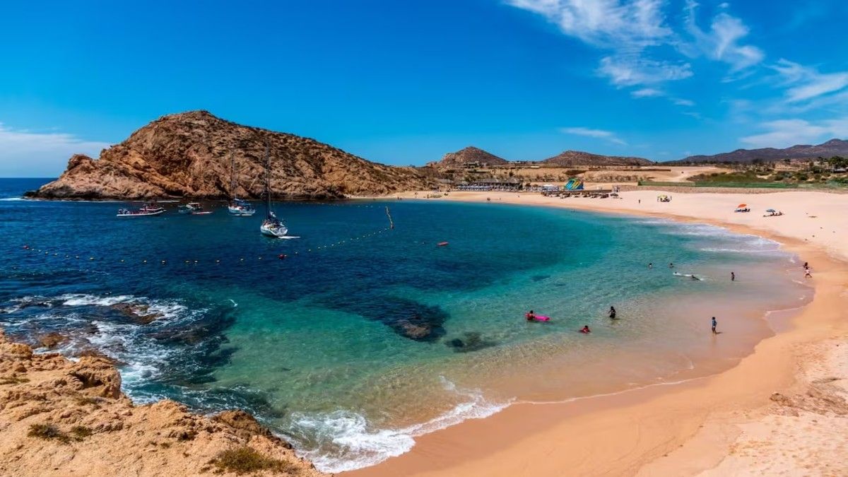 Conoce las playas ideales para nadar en México este verano.