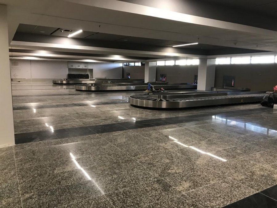 El Aeroparque Jorge Newbery comenzó a trabajar nuevamente