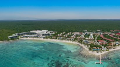Barceló Maya Grand Resort es un complejo que ofrece seis hoteles en la Riviera Maya.