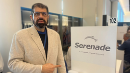 Spyros Vazdekis, director de ventas de Serenade Caribbean Resorts.
