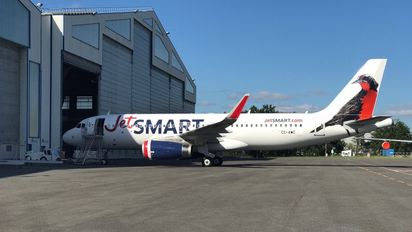 El Airbus A320 recién llegado de JetSMART, el décimo para su flota local.