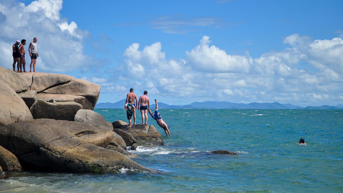 Una semana de vacaciones en Bombinhas tiene un costo aproximado de US$ 1.400 para el verano 2025.