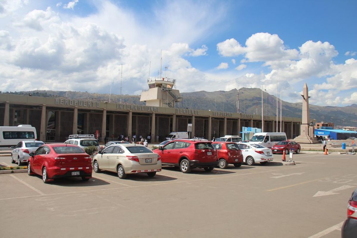 El aeropuerto de Cusco se acerca a niveles prepandemia, según Ositran. - Ladevi Medios y Soluciones El aeropuerto de Cusco se acerca a niveles prepandemia, según Ositran.