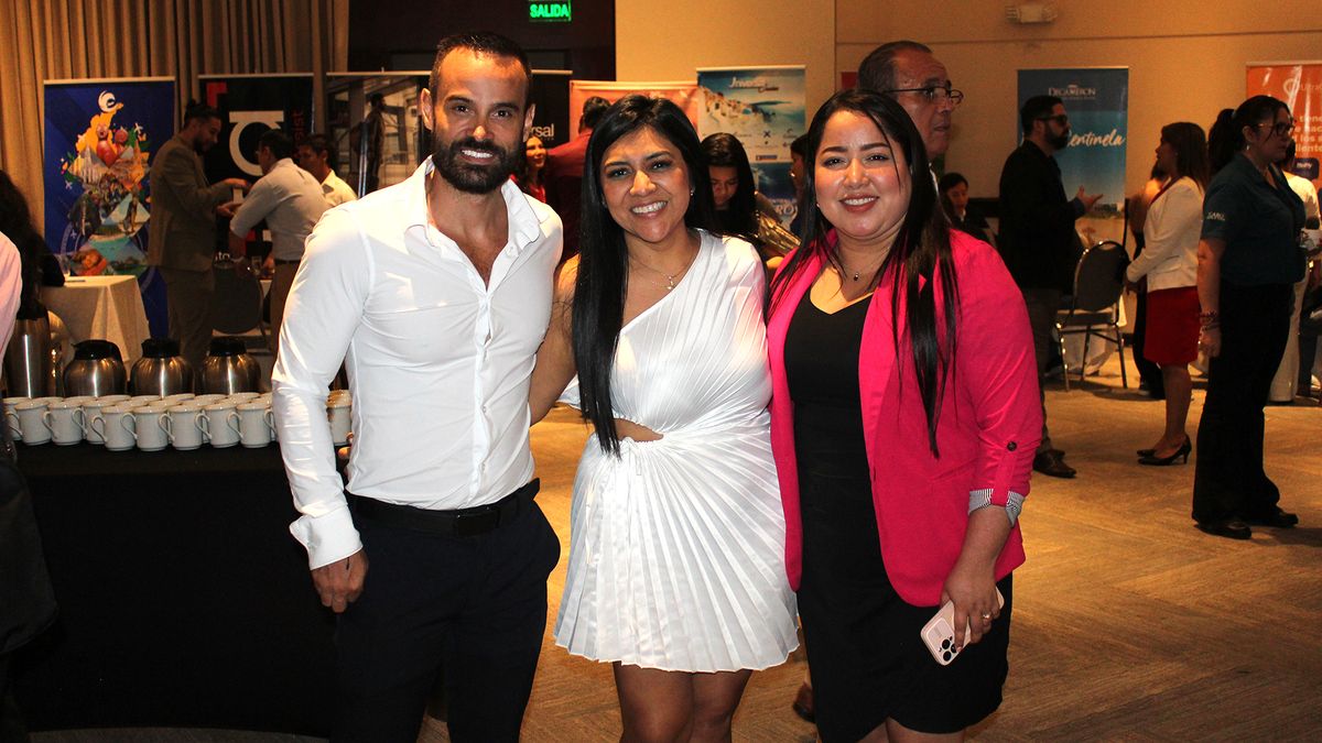 Equipos de Assist Card y de Tour Services Ecuador durante el Ladevi Workshop en Guayaquil.
