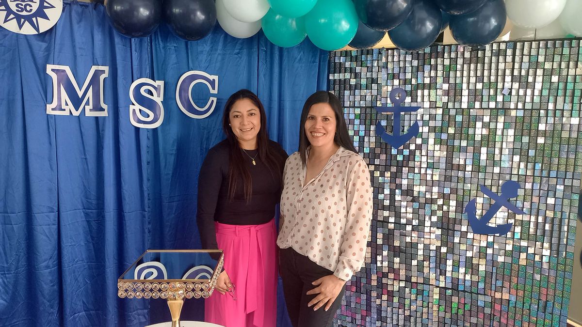 Cecilia Paredes, gerente general de Universal de Viajes, y Karem Nova, sales executive de MSC Cruceros.&nbsp;