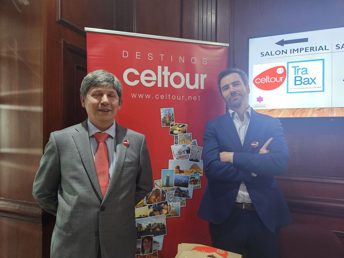 Félix Zerdán, director comercial de TraBax y Alejandro García, gerente de Viajes Celtours.