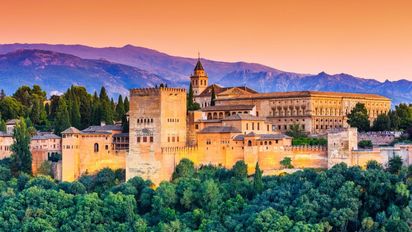 ¿Listo para un Viaje Épico? Piamonte Lanza Tour por España, Portugal y Marruecos