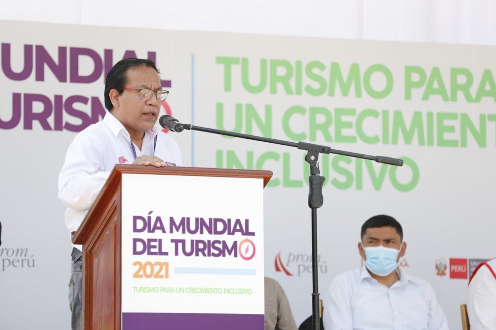El titular de Mincetur, Roberto Sánchez, presentó en la ciudad de Jaén (Cajamarca) la nueva campaña promocional de PromPerú denominada “Voces del Perú”, un esfuerzo que incentiva el turismo en las regiones a través de las “rutas cortas”. - Ladevi Medios y Soluciones El titular de Mincetur, Roberto Sánchez, presentó en la ciudad de Jaén (Cajamarca) la nueva campaña promocional de PromPerú denominada “Voces del Perú”, un esfuerzo que incentiva el turismo en las regiones a través de las “rutas cortas”.