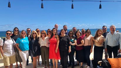 Los profesionales de Latam están descubriendo nuevos escenarios de Florida.