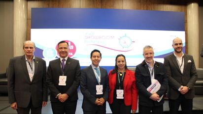 Adolfo Scheel, director de Operaciones de GHL Hoteles; el vicealmirante Jorge Gómez, gerente general de la Sociedad Hotelera Tequendama; Fernando Estupiñán, gerente general de Fontur; María Patricia Guzmán, directora ejecutiva de Cotelco Bogotá-Cundinamarca; Fabian Manotas, director regional de Ladevi Medios y Soluciones en Colombia; y Tomás Bradford, gerente general de Hoteles Cosmos.