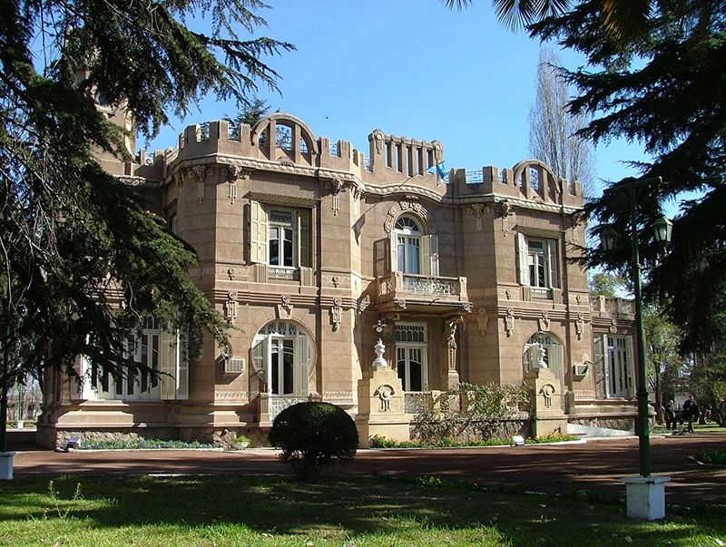 La bodega Giol narra  a través de sus exposiciones la historia vitivinícola de Mendoza