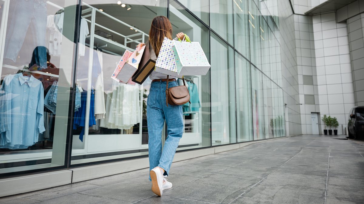 Se enfrían los tours de compras a Chile: el turismo emisivo cae hasta 32% y golpea a las agencias de viajes.