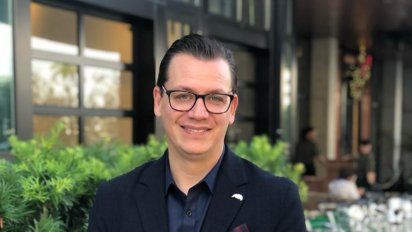 Erick Garnica (director senior de Ventas de Discover de The Palm Beaches) presentó todas las novedades del destino en víspera del Florida Huddle 2023.