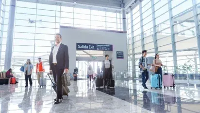 &nbsp;Las aerolíneas con mayor flujo de pasajeros en vuelos nacionales durante el primer bimestre de 2024 fueron Viva Aerobus y Volaris, con un acumulado de 6 millones 543 mil pasajeros.&nbsp;