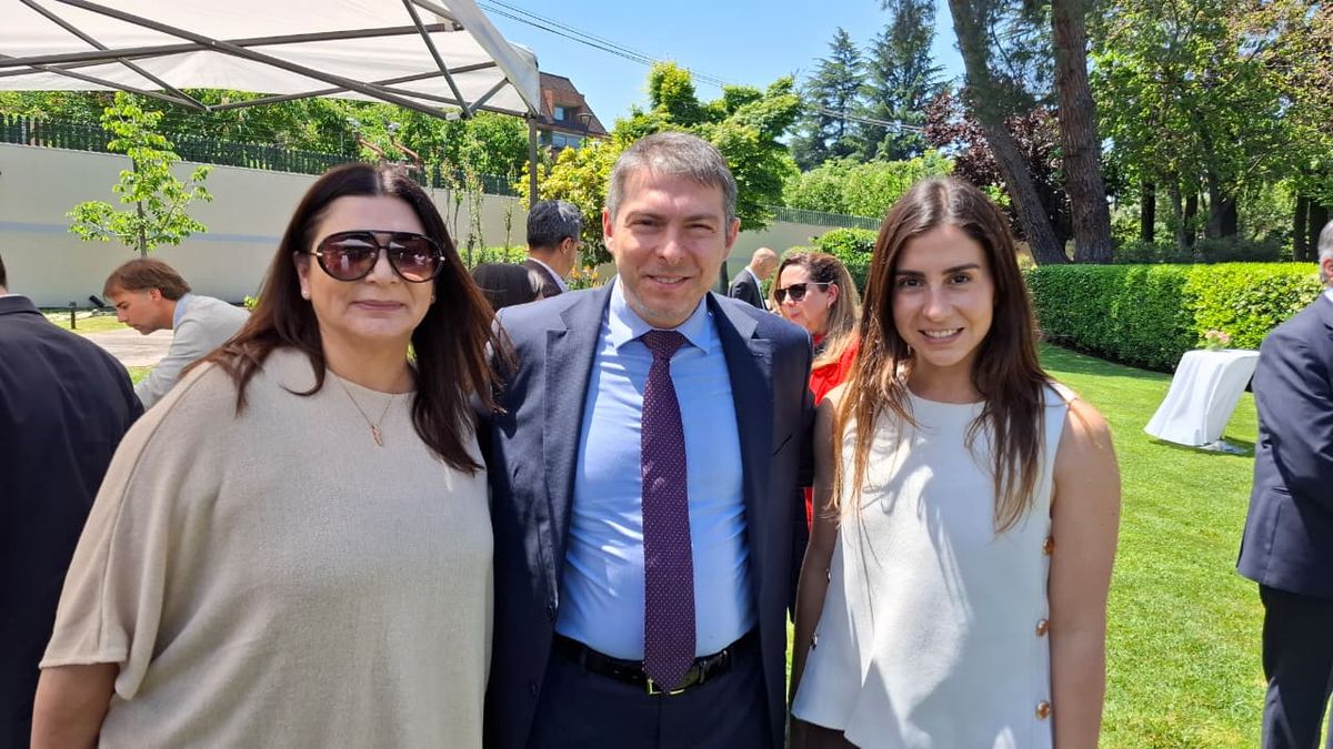 Francisca Rodríguez y Ertan Alpay, Turkish Airlines; Bernardita Gepp, Via Club. Francisca Rodríguez y Ertan Alpay, Turkish Airlines; Bernardita Gepp, Via Club.