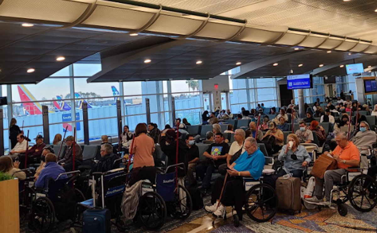Preembarque en San Juan, Puerto Rico, del vuelo de Southwest Airlines con 15 pasajeros en silla de ruedas.