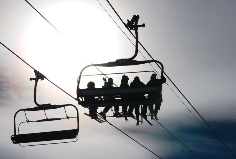 La temporada de nieve en los centros de esquí de Utah, Colorado y California se extiende de noviembre a abril.