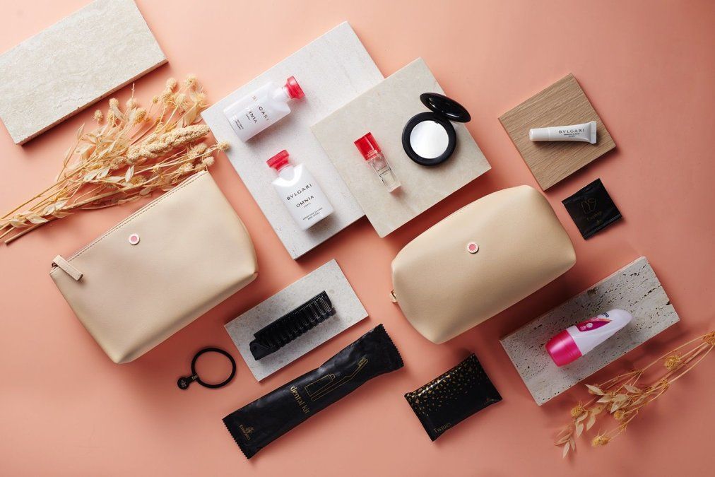 Uno de los kit femeninos que Bulgari desarrolló para Emirates.