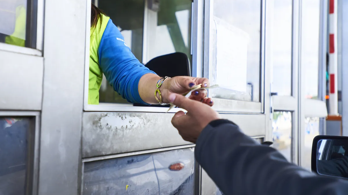 El MOP anunció Peaje a Luca en tres carreteras que conectan Santiago con otras regiones del país durante Semana Santa.&nbsp;