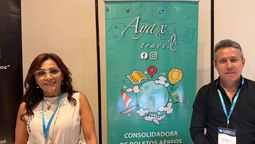 Equipo del consolidador Ayax Travel, liderado por su gerente general Silvia Egüez.