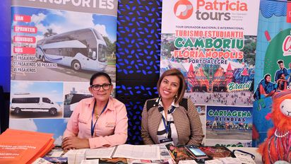 Equipo del Tour Operador Patricia Tours presente en el Workshop de Ladevi Perú.