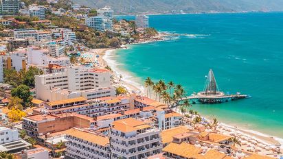 Puerto Vallarta incrementa sus vuelos para la temporada de invierno
