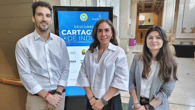 Jairo Aguilera, de la Corporación de Turismo de Cartagena; Tatiana Quintero y Carolina Orjuela, de ProColombia.&nbsp;