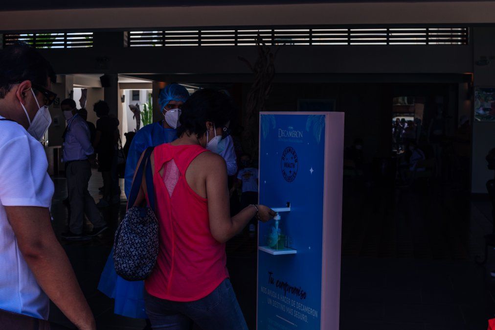 Reapertura del Decameron Punta Sal.