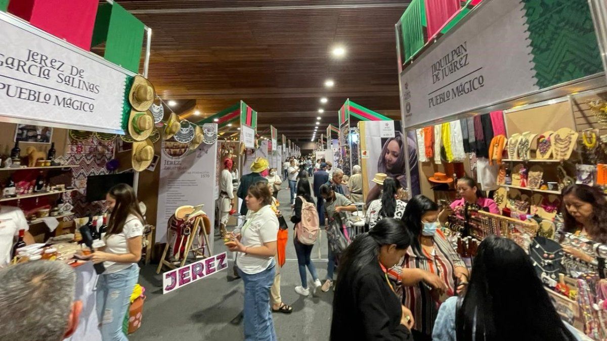 El Tianguis Nacional de Pueblos Mágicos se llevará a cabo los días 10, 11 y 12 de septiembre de 2024 y contará con la participación de los 177  Pueblos Mágicos y 32 Barrios Mágicos.
