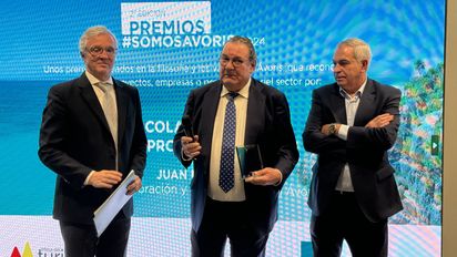 {alttext(,Ávoris celebra sus premios 