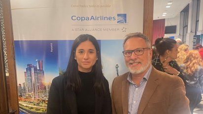 Silvina Maldonado (gerente de Ventas de Copa Airlines) y Sergio Napoli (ejecutivo de Ventas de la compañía).&nbsp;