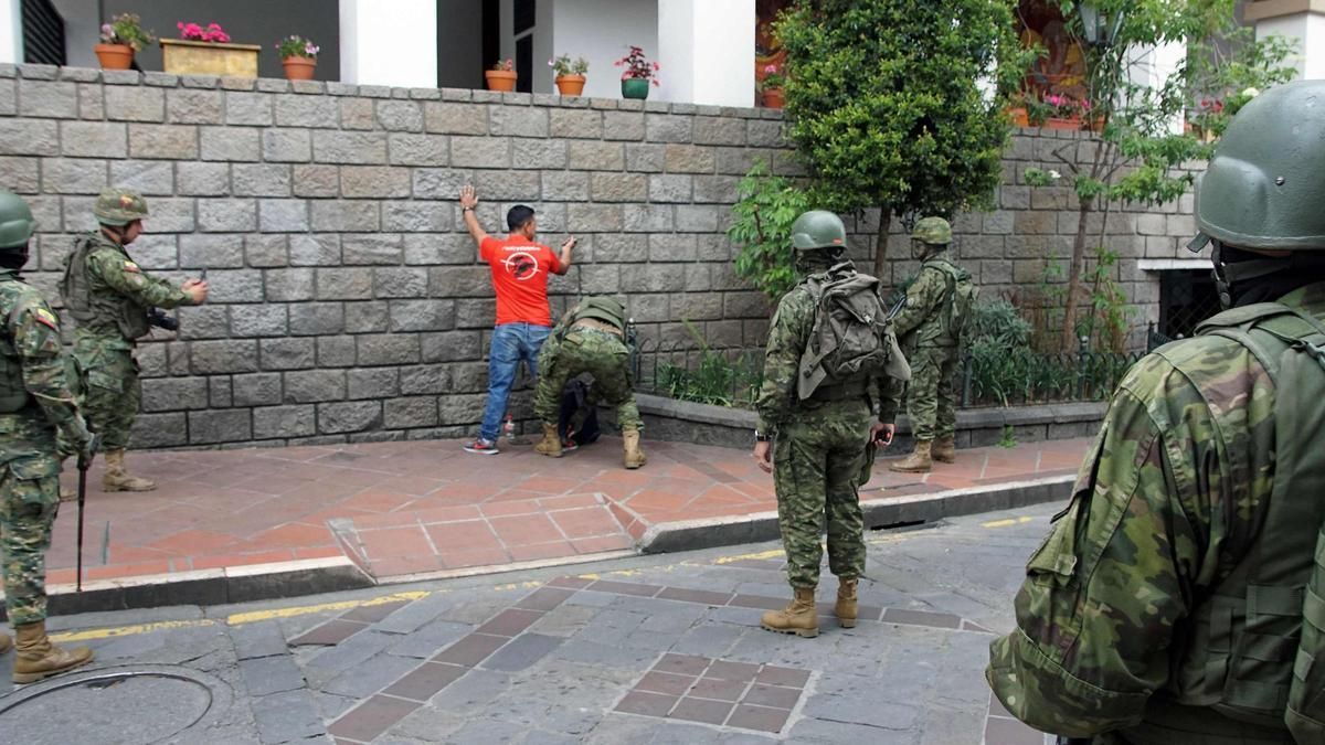 Según Decreto Ejecutivo 218 el conflicto armado interno sigue vigente. Se pone fin del estado de emergencia. - Ladevi Medios y Soluciones Según Decreto Ejecutivo 218 el conflicto armado interno sigue vigente. Se pone fin del estado de emergencia.