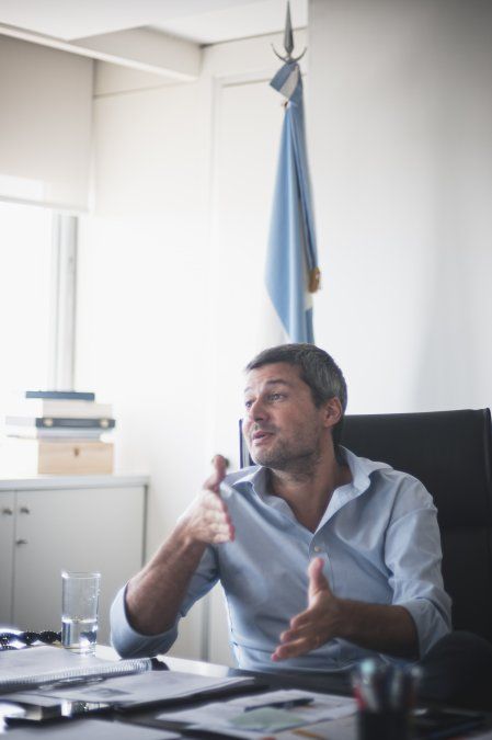 El plan busca proteger al sector turístico y prepararlo para que se convierta en uno de los motores de la recuperación una vez normalizada la situación, dijo Lammens.