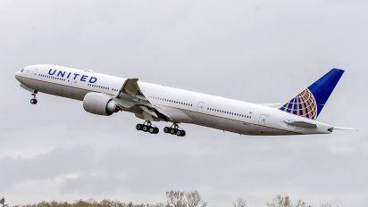Uno de los Boeing 777 que opera United Airlines.
