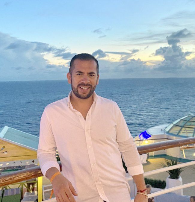 Ricardo Romero, gerente comercial de Mega Travel, vivió la experiencia de navegar a bordo del Freedom of the Seas de Royal Caribbean y constató el clima de confianza que prevalece durante el viaje.