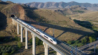 Infraestructura de Adif que permite operar la ruta de alta velocidad a Asturias.